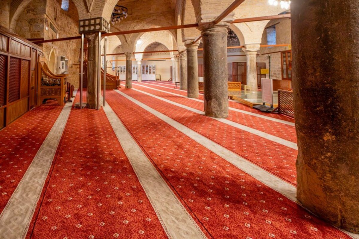 Mosque Carpets